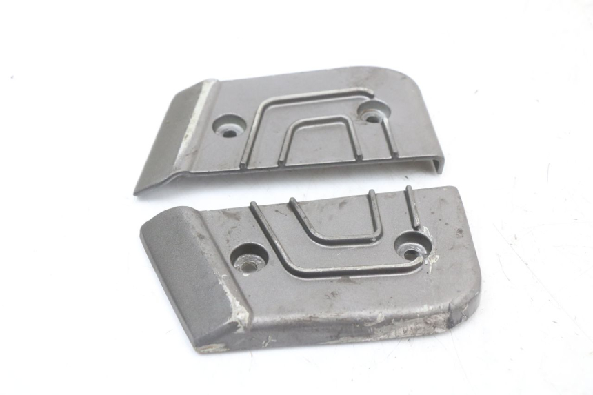 photo de PAIRE CALE PIED ARRIERE TNT MOTOR GRIDO 2T 50 (2010 - 2019)