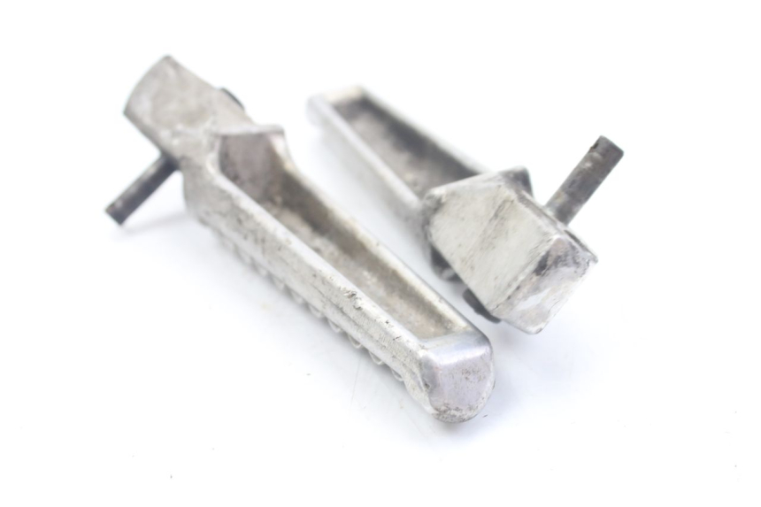 photo de PAIRE CALE PIED ARRIERE HONDA VFR FI RC46 800 (1998 - 2001)