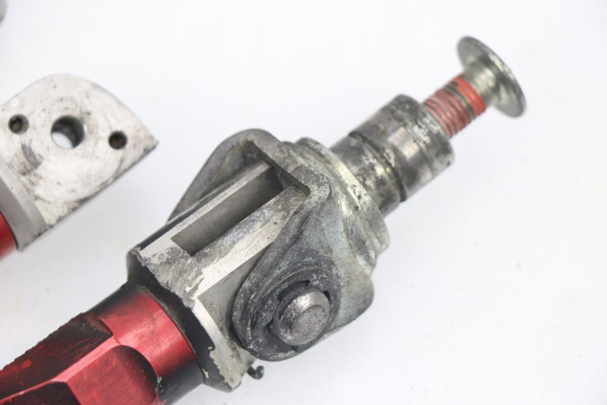 photo de PAIRE CALE PIED ARRIERE KAWASAKI Z S 750 (2003 - 2006)