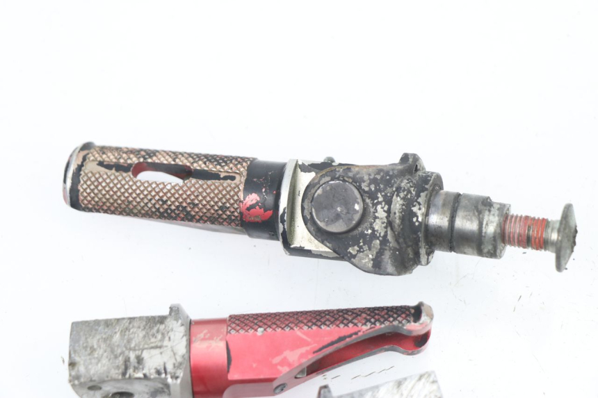 photo de PAIRE CALE PIED ARRIERE KAWASAKI Z S 750 (2003 - 2006)