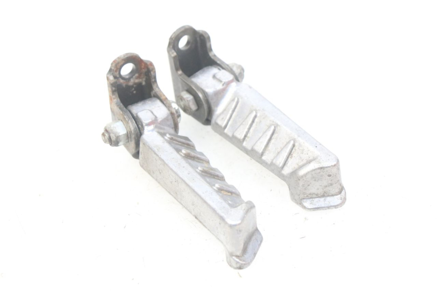 photo de PAIRE CALE PIED ARRIERE PEUGEOT LUDIX BLASTER 50 (2006 - 2014)