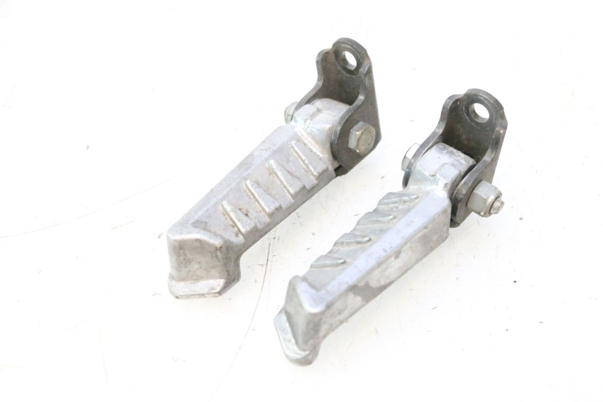 photo de PAIRE CALE PIED ARRIERE PEUGEOT LUDIX 50 (2008 - 2017) - Vue principale