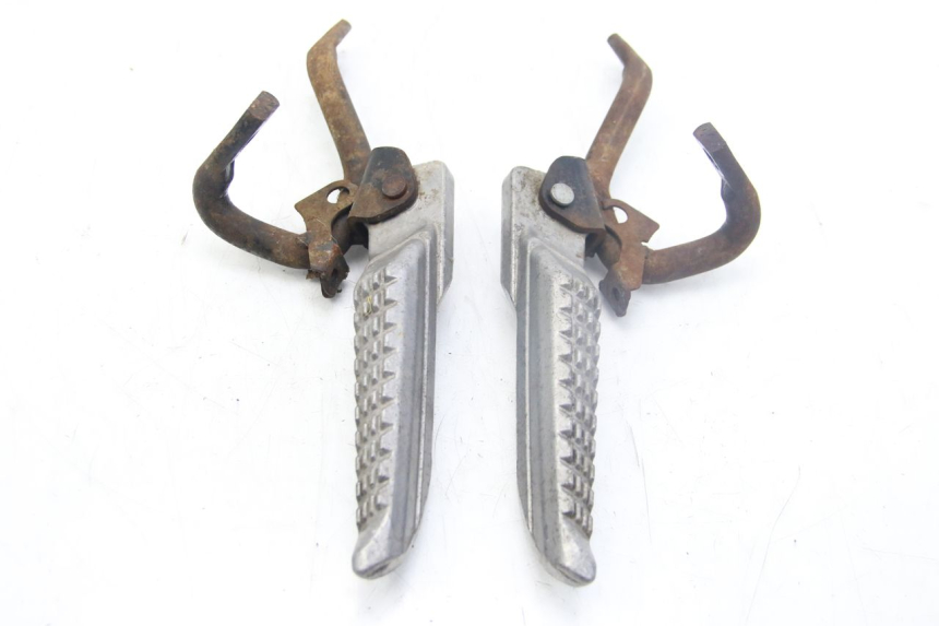 photo de PAIRE CALE PIED ARRIERE SELECT UP OCTALIS 125 (2007 - 2012)