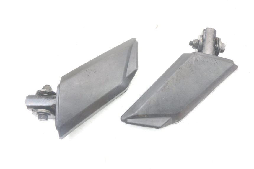 photo de PAIRE CALE PIED ARRIERE PEUGEOT KISBEE 2T 50 (2010 - 2017)