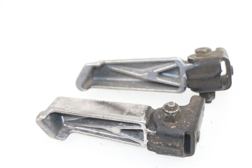 photo de PAIRE CALE PIED ARRIERE PEUGEOT LUDIX 50 (2008 - 2017)