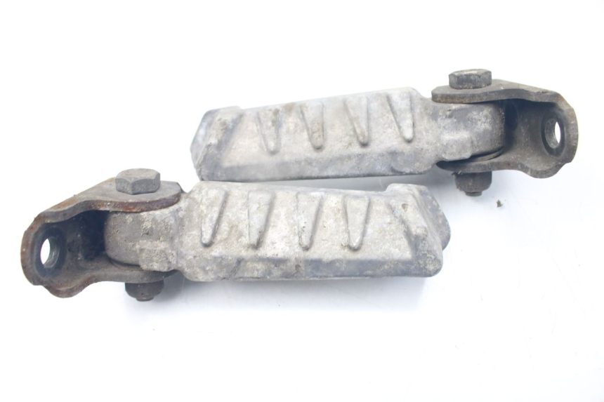 photo de PAIRE CALE PIED ARRIERE PEUGEOT LUDIX SNAKE 2T 50 (2004 - 2014)