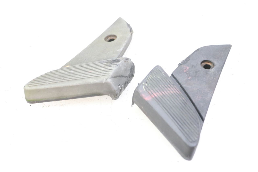 photo de PAIRE CALE PIED ARRIERE PIAGGIO VESPA S 2T 50 (2007 - 2014)