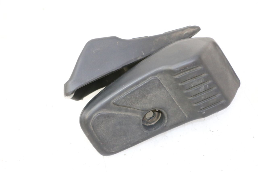 photo de PAIRE CALE PIED ARRIERE HONDA SCV LEAD 100 (2003 - 2007)