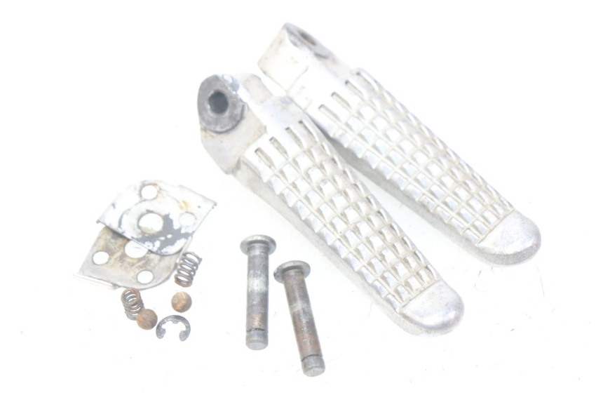photo de PAIRE CALE PIED ARRIERE SUZUKI TLS TL S 1000 (1997 - 2001)
