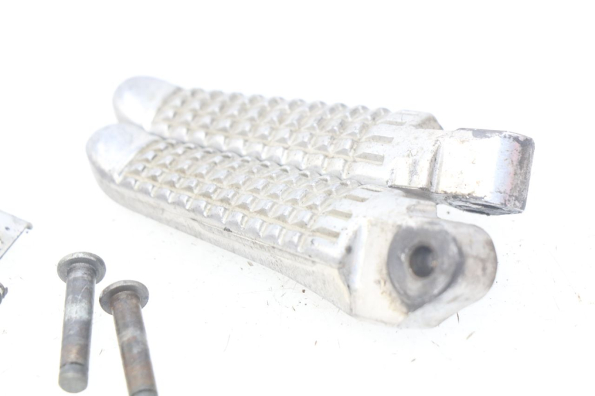 photo de PAIRE CALE PIED ARRIERE SUZUKI TLS TL S 1000 (1997 - 2001)