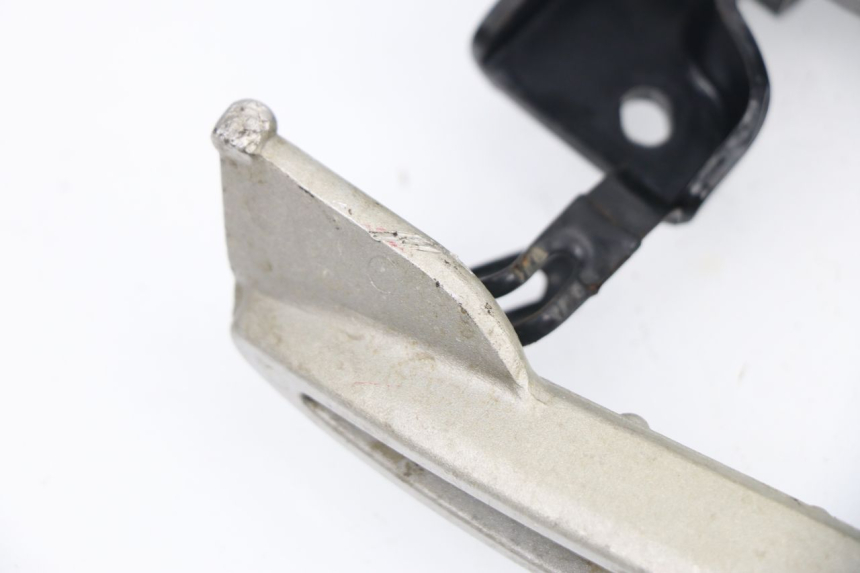 photo de PAIRE CALE PIED ARRIERE SYM MIO 50 (2005 - 2010)