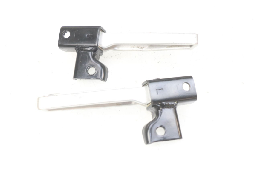 photo de PAIRE CALE PIED ARRIERE PEUGEOT TWEET ACTIVE 4T 50 (2018 - 2022)