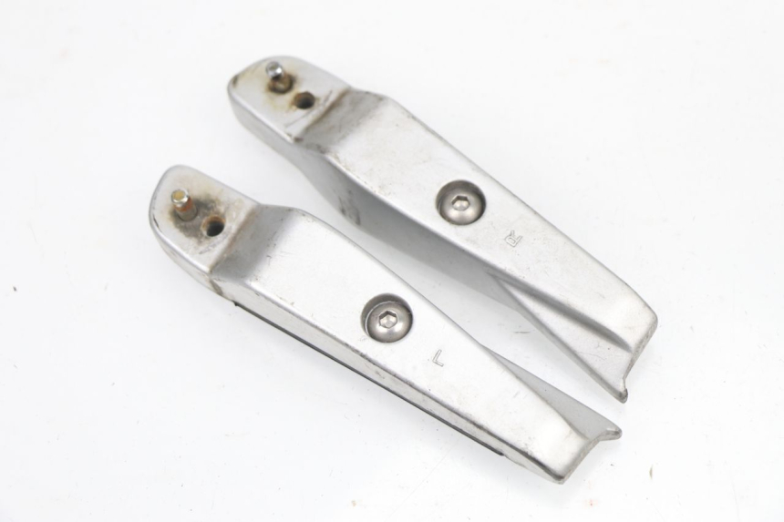 photo de PAIRE CALE PIED ARRIERE KYMCO XCITING 500 (2007 - 2010)