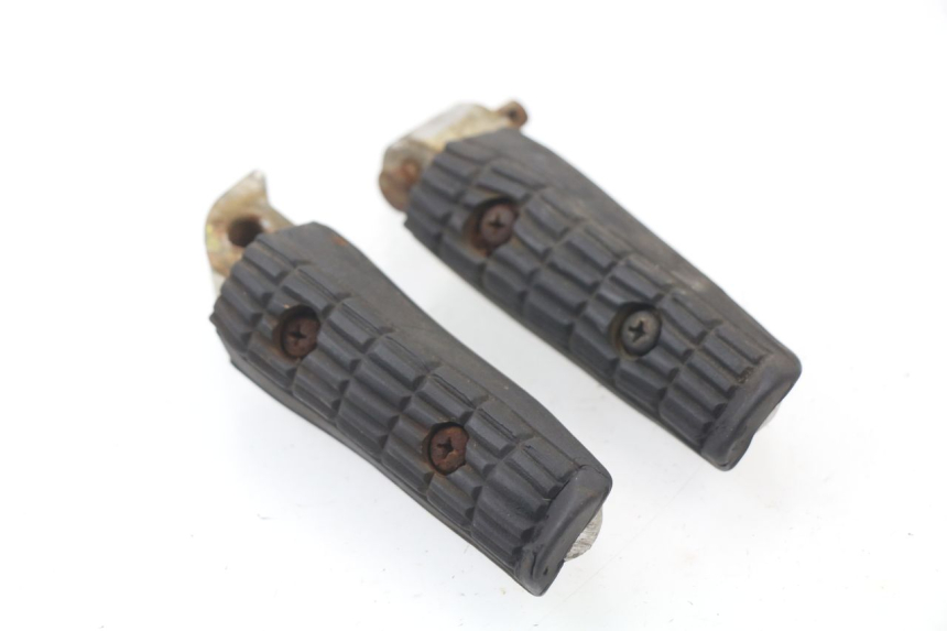 photo de PAIRE CALE PIED ARRIERE YAMAHA XJN XJ N DIVERSION 600 (1994 - 1997)