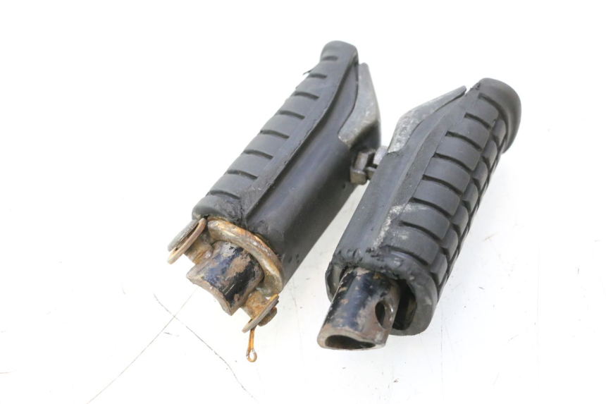 photo de PAIRE CALE PIED ARRIERE HONDA XRV AFRICA TWIN 750 (1990 - 1992) - Détail de la pièce