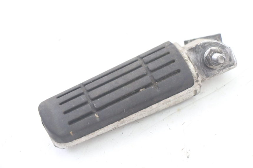 photo de PAIRE CALE PIED ARRIERE YAMAHA FZ6 FAZER S2 600 (2007 - 2011)
