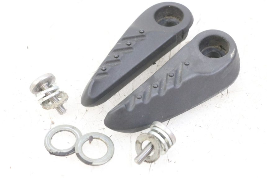 photo de PAIRE CALE PIED ARRIERE YAMAHA NEO'S NEOS 2T EASY 50 (2013 - 2016)
