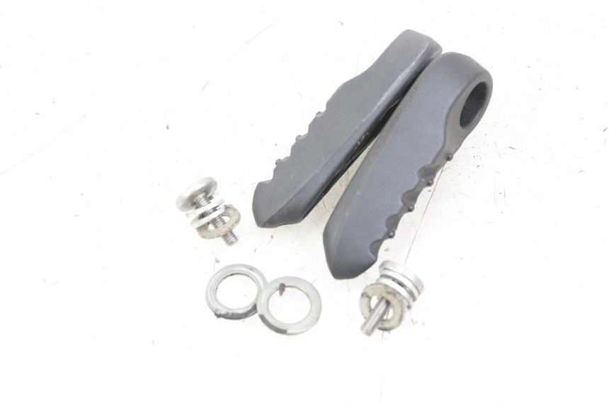photo de PAIRE CALE PIED ARRIERE YAMAHA NEO'S NEOS 2T EASY 50 (2013 - 2016)