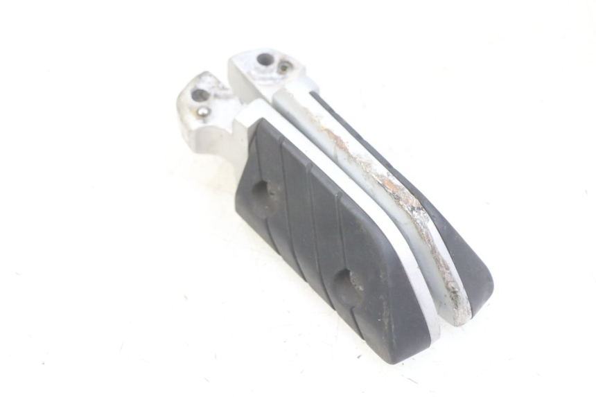 photo de PAIRE CALE PIED ARRIERE YAMAHA X-CITY XCITY 125 (2007 - 2008)