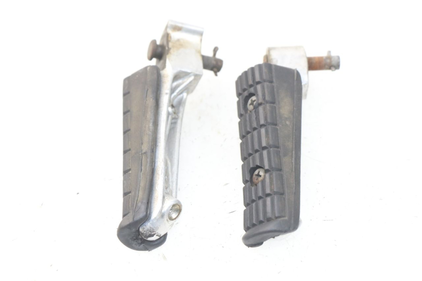 photo de PAIRE CALE PIED ARRIERE YAMAHA XJ600 XJ DIVERSION 600 (1992 - 1997)