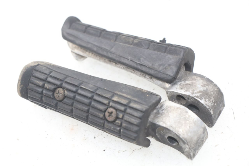 photo de PAIRE CALE PIED ARRIERE YAMAHA XJ600 XJ DIVERSION 600 (1992 - 1997)