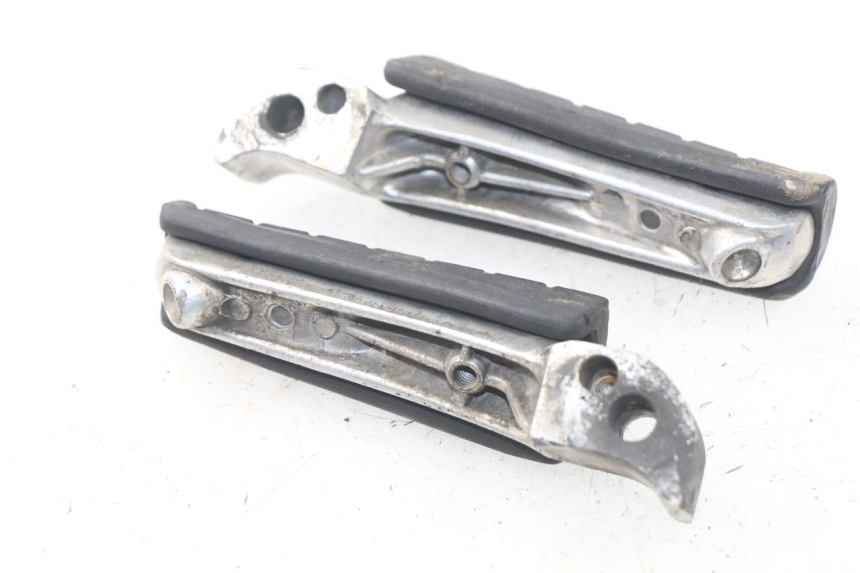 photo de PAIRE CALE PIED ARRIERE YAMAHA XJ600 XJ DIVERSION 600 (1992 - 1997)