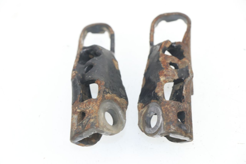 photo de PAIRE CALE PIED AVANT HONDA CR 125 (1989 - 1991)