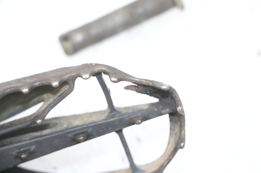 photo de PAIRE CALE PIED AVANT KAWASAKI KX F KXF 450 (2009 - 2011)