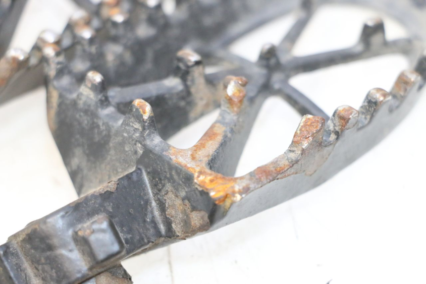 photo de PAIRE CALE PIED AVANT APOLLO RFZ 140 - Zoom état d’usage