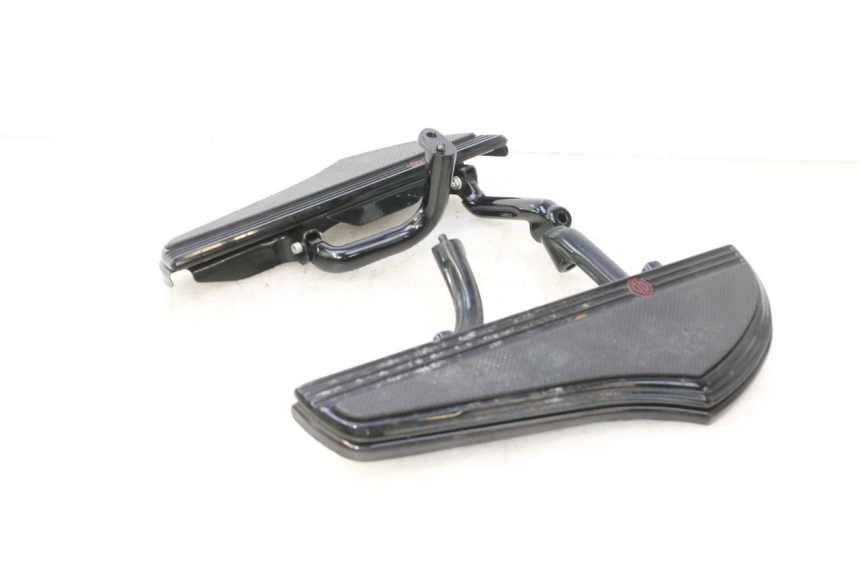 photo de PAIRE CALE PIED AVANT HARLEY DAVIDSON ROAD GLIDE FLTRXSE 1920 (2018 - 2022) - Vue produit