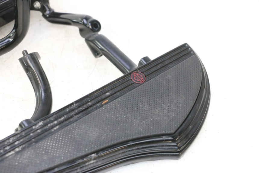 photo de PAIRE CALE PIED AVANT HARLEY DAVIDSON ROAD GLIDE FLTRXSE 1920 (2018 - 2022) - Pièce contrôlée