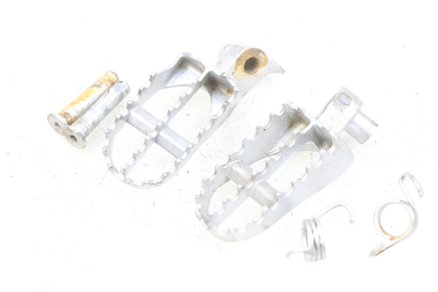 photo de PAIRE CALE PIED AVANT GAS-GAS SM ROOKIE 50 (2001 - 2005)