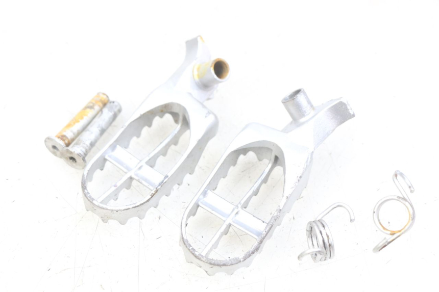 photo de PAIRE CALE PIED AVANT GAS-GAS SM ROOKIE 50 (2001 - 2005)