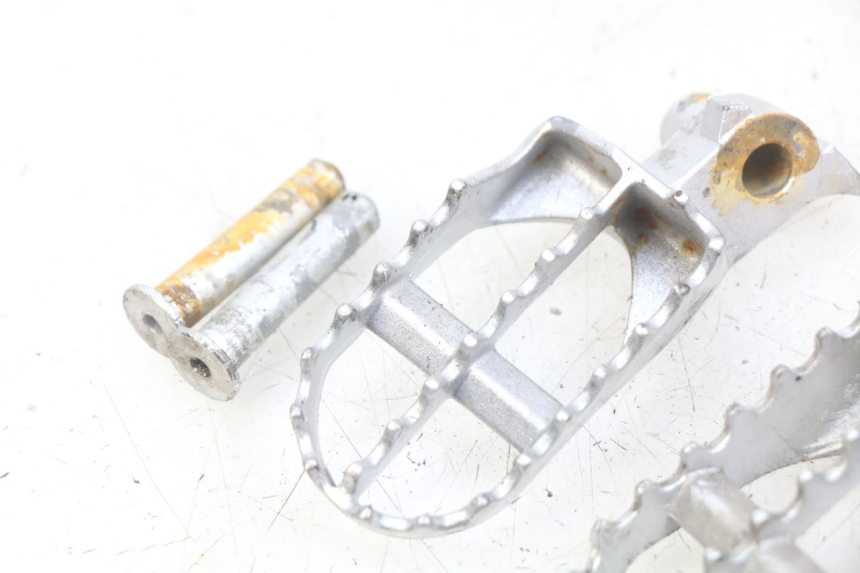 photo de PAIRE CALE PIED AVANT GAS-GAS SM ROOKIE 50 (2001 - 2005)