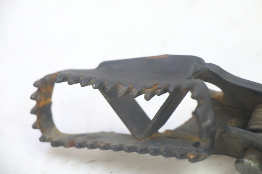 photo de PAIRE CALE PIED AVANT KSR TR SM 50 (2015 - 2018) - Zoom état d’usage