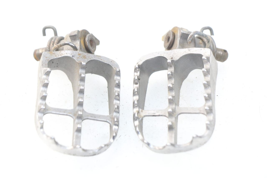 photo de PAIRE CALE PIED AVANT YAMAHA YZ-F YZF 250 (2014 - 2018)