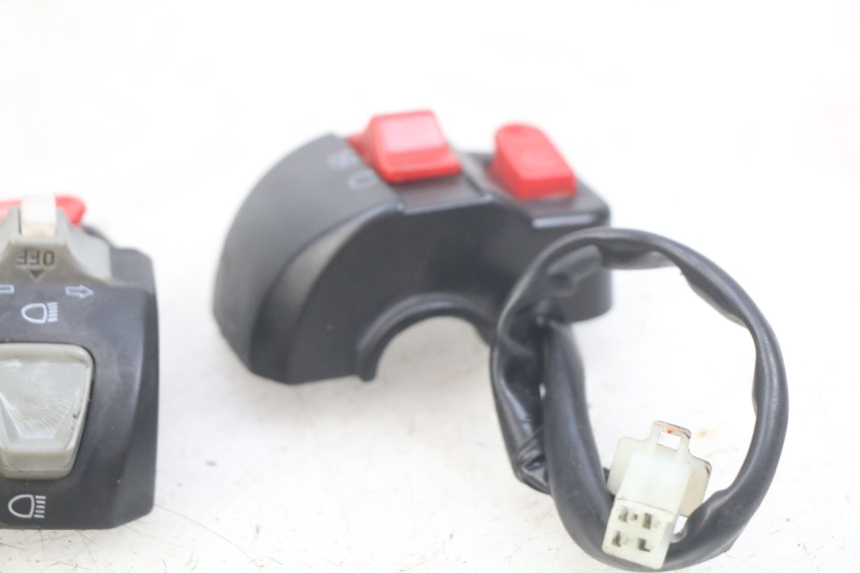 photo de PAIRE COMMODOS KSR PANDORA 4T 50 (2018 - 2023) - Zoom état d’usage