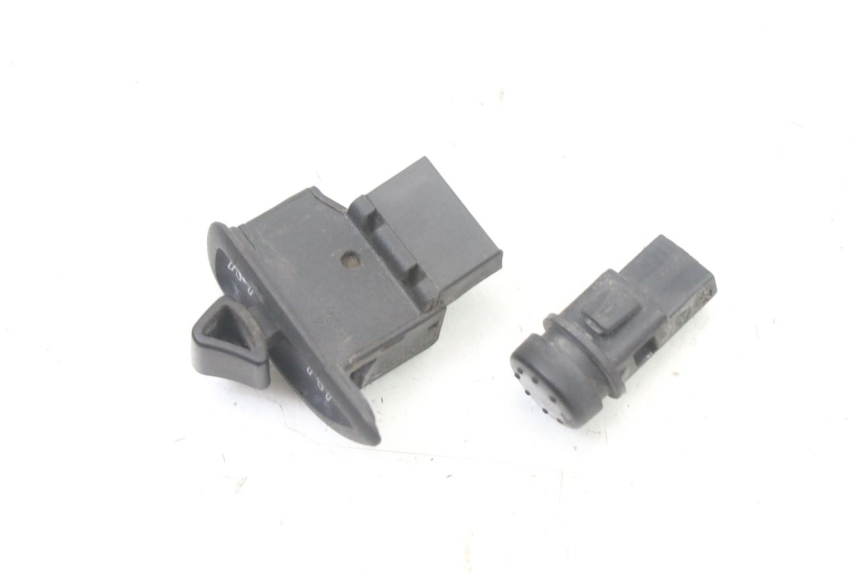 photo de PAIRE COMMODOS PIAGGIO MP3 LT 400 (2007 - 2012)