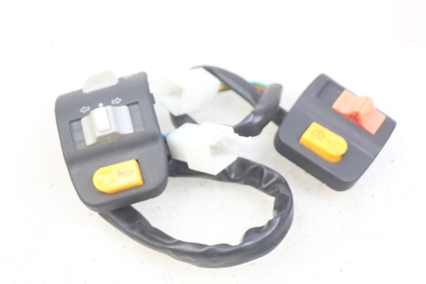 photo de PAIRE COMMODOS JM MOTORS SANTANA 50 (2014 - 2020)