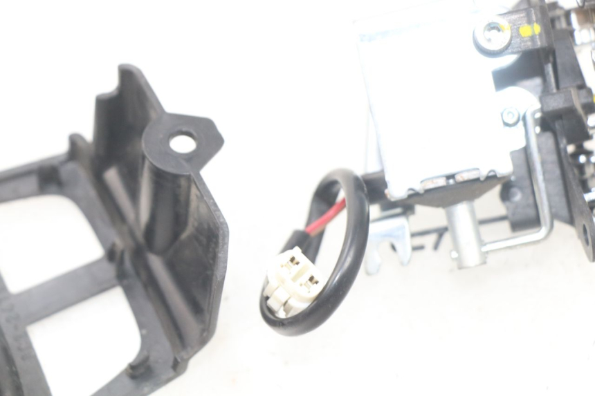 photo de PAIRE COMMODOS YAMAHA YP T-MAX TMAX 530 (2017 - 2020)