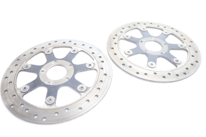 photo de PAIRE DISQUES FREIN AVANT HARLEY DAVIDSON ROAD GLIDE FLTRXSE 1920 (2018 - 2022) - État de surface