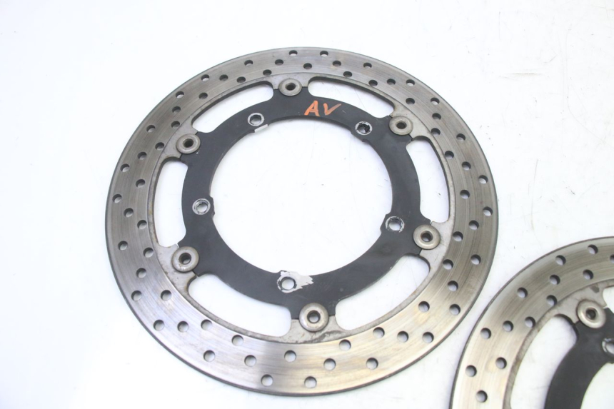photo de PAIRE DISQUES FREIN AVANT YAMAHA XJ6 ABS 600 (2008 - 2016)