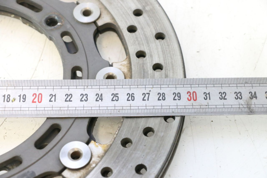 photo de PAIRE DISQUES FREIN AVANT YAMAHA XJR 1300 (1998 - 2002) - Zoom état d’usage