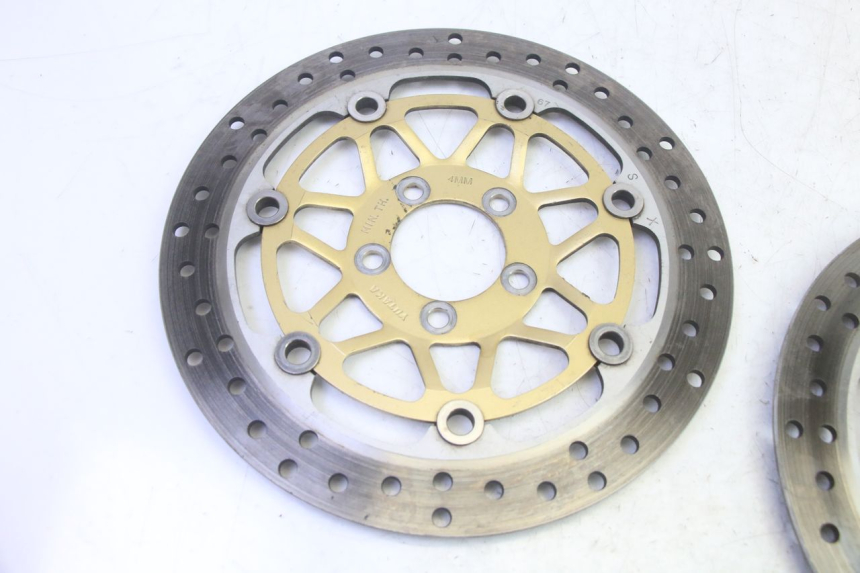 photo de PAIRE DISQUES FREIN AVANT KAWASAKI ZR 7 750 (1999 - 2001) - Détail de la pièce