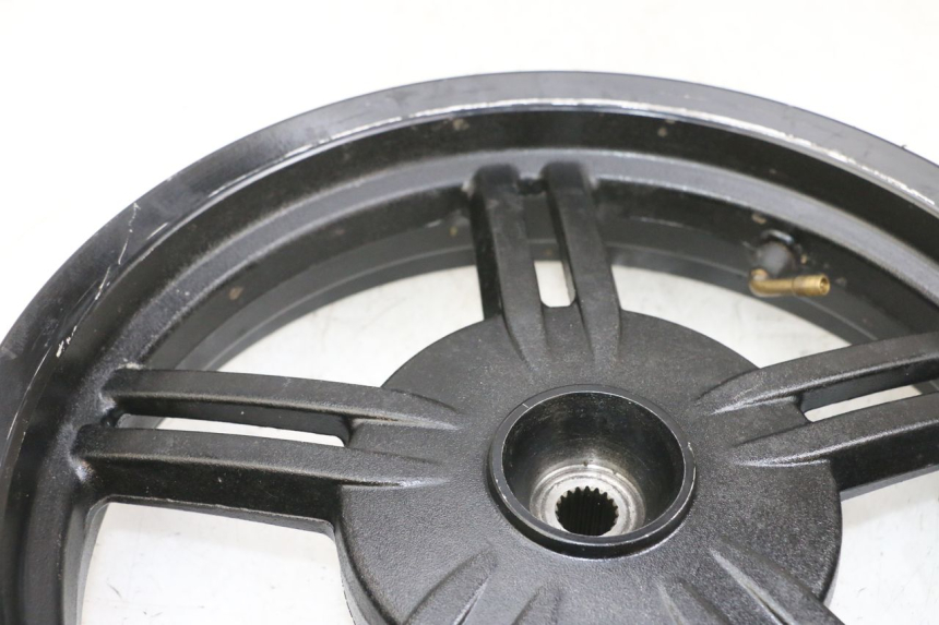 photo de PAIRE JANTES KYMCO AGILITY 16+ 4T 50 (2018 - 2023) - Photo complémentaire