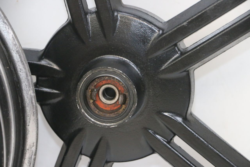 photo de PAIRE JANTES KYMCO AGILITY 16+ 4T 50 (2018 - 2023) - Aperçu profil