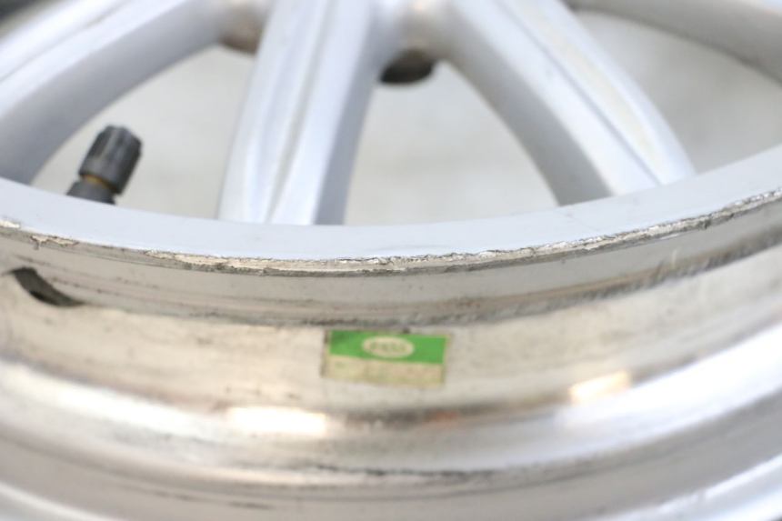 photo de PAIRE JANTES PIAGGIO MP3 RL 250 (2007 - 2010) - Zoom état d’usage