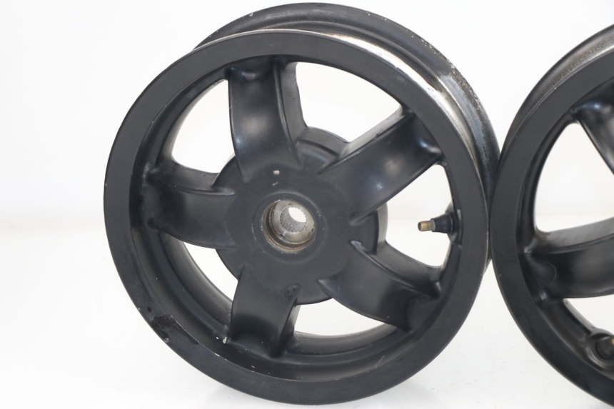 photo de PAIRE JANTES PIAGGIO ZIP 2T 50 (2009 - 2019)