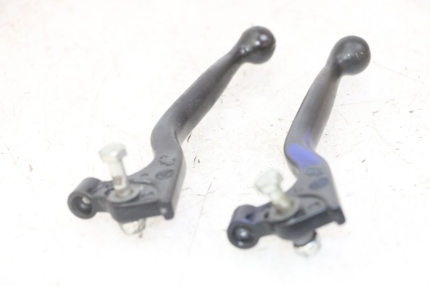 photo de PAIRE LEVIER FREIN PEUGEOT SPEEDFIGHT 2 LC 50 (2000 - 2009)