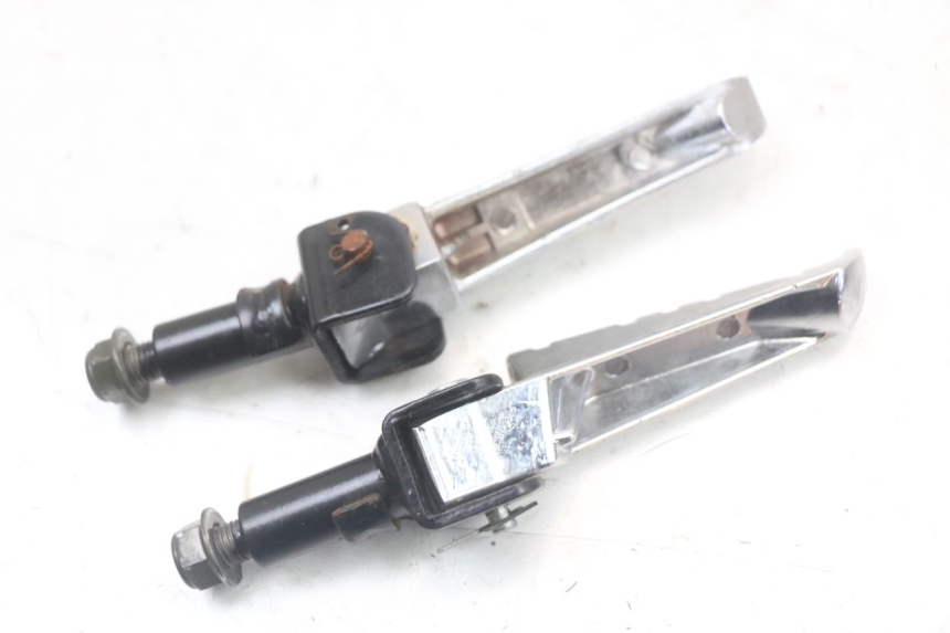 photo de PAIRE PLATINE CALE PIED ARRIERE MASH LEGEND'R 4T 50 (2021 - 2025)
